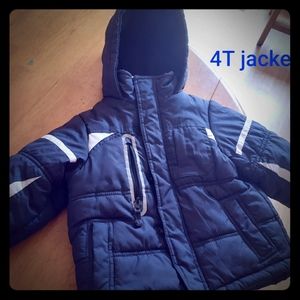 4t jacket with hood